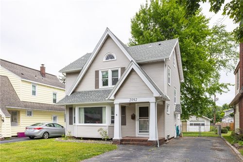 2092 Titus Ave, Irondequoit, NY, 14622-1831 | Card Image
