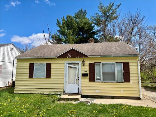 1019 Giddings Street, Danville, IL, 61832 | Card Image