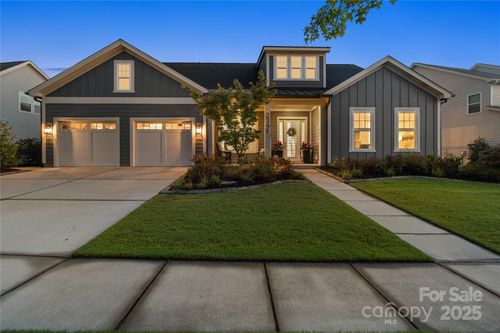 2391 Paddlers Cove Dr, Clover, SC, 29710-7203 | Card Image