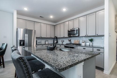 8023 Royal Palm Dr, Fulshear, TX, 77441-2391 | Card Image