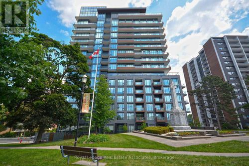 706-21 Park Street E, Mississauga (Port Credit), ON, L5G0C2 | Card Image
