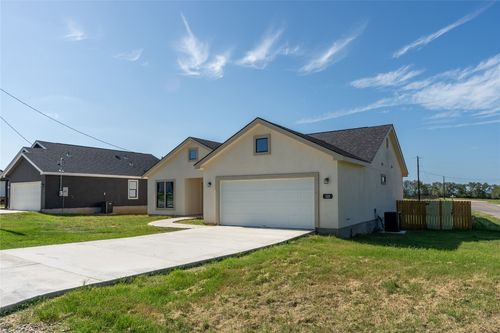 109 Autumn Sage Trl, Johnson City, TX, 78636 | Card Image