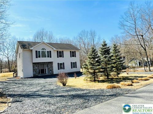 146 Hunter Ln, Albrightsville, PA, 18210-3817 | Card Image