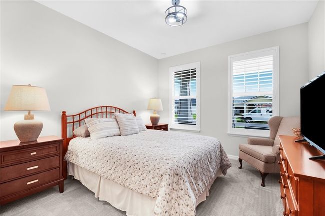 Guest Bedroom | Image 12