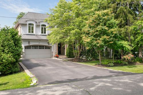1290 Lakebreeze Dr, Mississauga, ON, L5G3W6 | Card Image