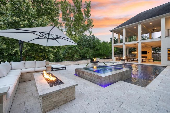 E - 22 E Shady Ln, House other with 5 bedrooms, 5 bathrooms and 3 parking in Houston TX | Image 43