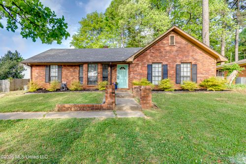 922 S College St, Brandon, MS, 39042-3626 | Card Image
