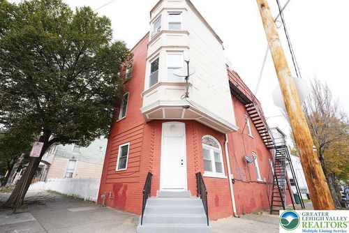 201 Ridge Ave, Allentown, PA, 18102-5338 | Card Image