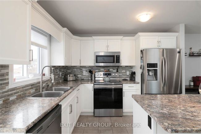 72 Aspen Dr, House other with 4 bedrooms, 2 bathrooms and 4 parking in Trenton ON | Image 10