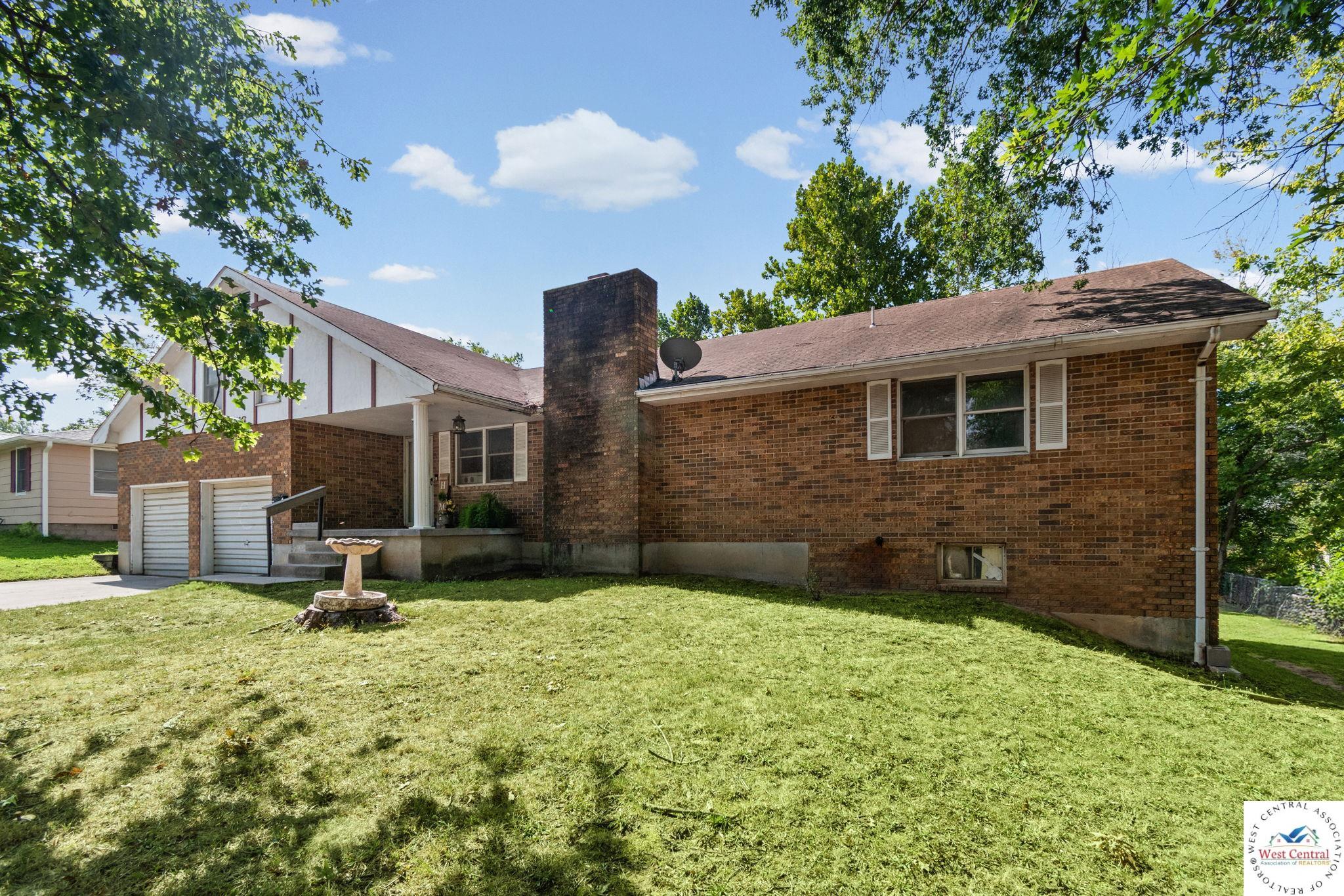 Residential in El Dorado Springs 2