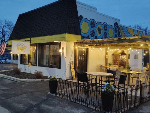 403 S Main Street, West Bend, WI, 53095 | Card Image