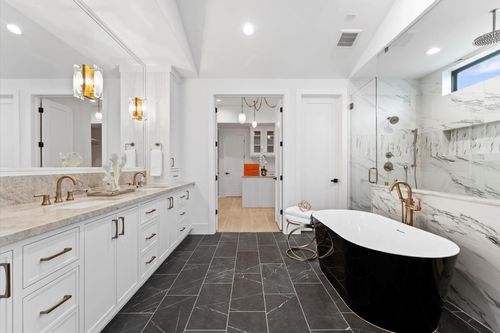 5308 Gibson Street, Houston, TX, 77007 | Card Image