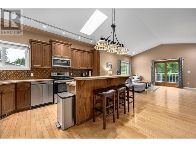 181 Homestead Rd, House other with 3 bedrooms, 3 bathrooms and 6 parking in Lillooet BC | Image 11