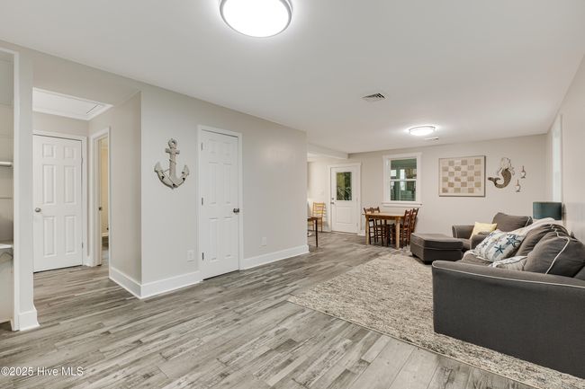 114 Nw 14 Th St, House other with 3 bedrooms, 2 bathrooms and null parking in Oak Island NC | Image 7