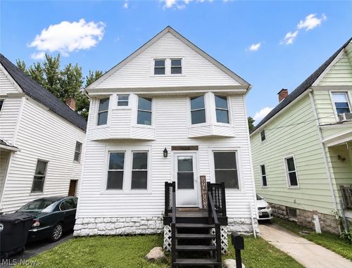 3916 Mapledale Ave, Cleveland, OH, 44109-2364 | Card Image
