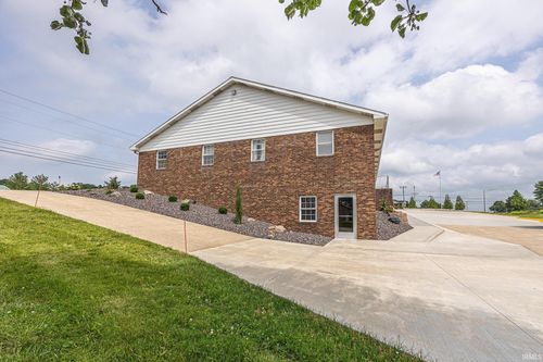 1482 Executive Blvd, Jasper, IN, 47546-7502 | Card Image