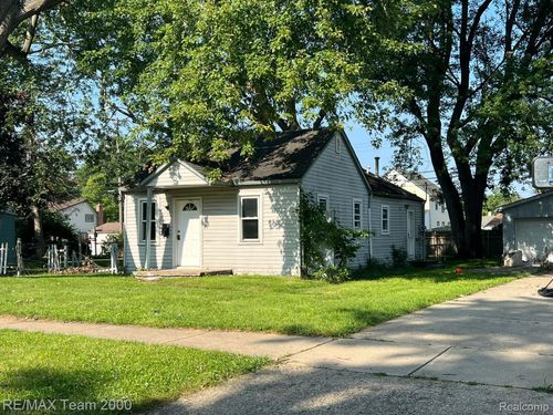 5970 John Daly St, Taylor, MI, 48180-1082 | Card Image