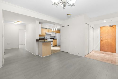 1605-6611 Cooney Rd, Richmond, BC, V6Y4C5 | Card Image