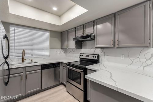 162-1905 E University Dr, Tempe, AZ, 85288-4671 | Card Image