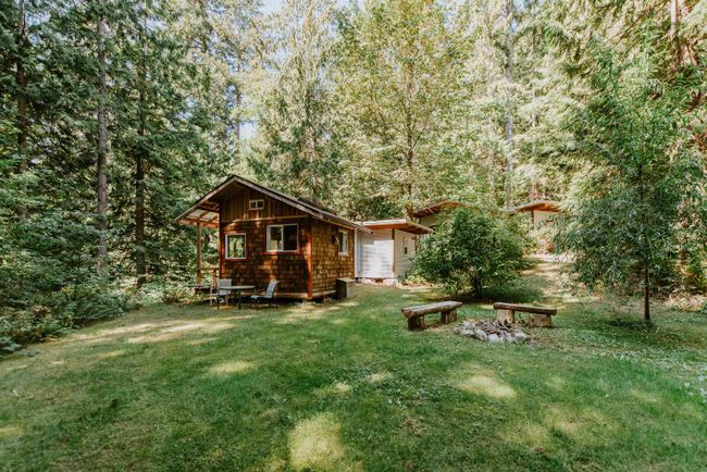 981 Conrad Road, House other with 2 bedrooms, 3 bathrooms and 5 parking in Roberts Creek BC | Image 24