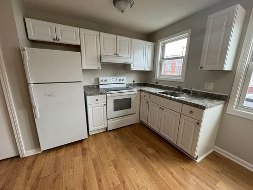 apt-3-138 Franklin St, Lynn, MA, 01902-4166 | Card Image