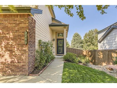 2205 Ashwood Pl, House other with 3 bedrooms, 2 bathrooms and null parking in Highlands Ranch CO | Image 3