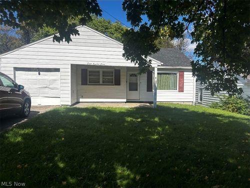 808 Cornell St, Youngstown, OH, 44502-2314 | Card Image