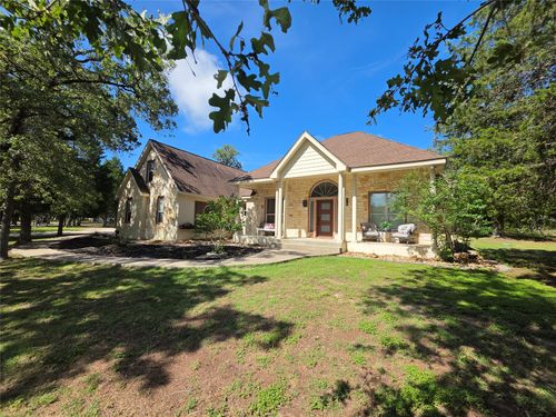 330 Arbors Cir, Elgin, TX, 78621-5623 | Card Image