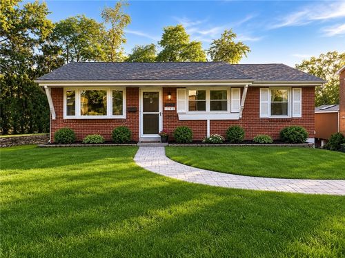 134 Connie Dr, Pittsburgh, PA, 15214-1249 | Card Image