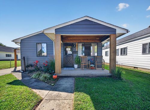 1023 Gilmore St, Chillicothe, OH, 45601-2888 | Card Image