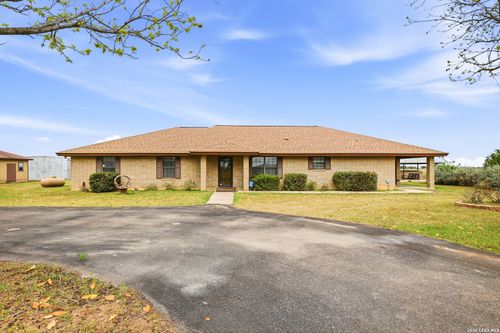 13915 Dusty Flds, Schertz, TX, 78154-6101 | Card Image