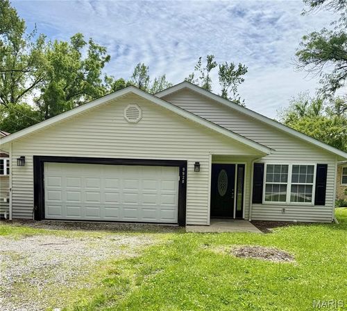 9928 North Rd, Fairview Heights, IL, 62208-2455 | Card Image