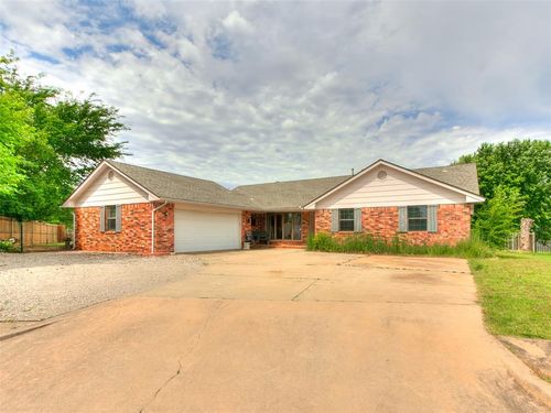 2202 Ashland Court, Norman, OK, 73071 | Card Image