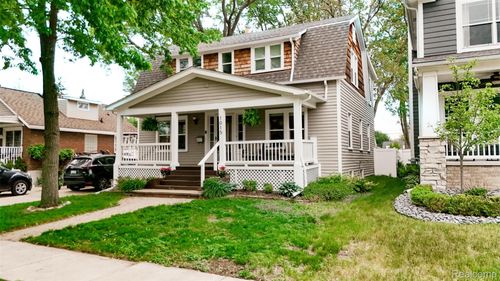 1015 Wyandotte Ave, Royal Oak, MI, 48067-4518 | Card Image