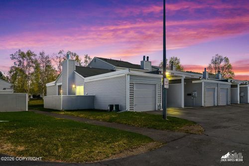 17h-3251 Montclaire Ct, Anchorage, AK, 99503-4631 | Card Image