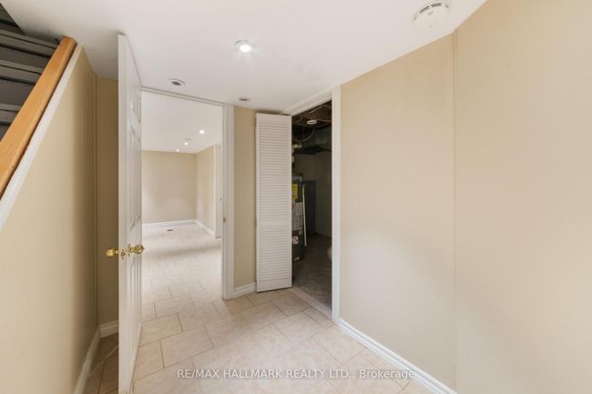 25 Norwood Terr, House other with 3 bedrooms, 3 bathrooms and null parking in Toronto ON | Image 19