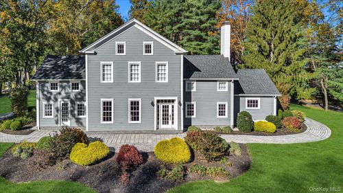 22 Fort Salonga Rd, Centerport, NY, 11721-1651 | Card Image