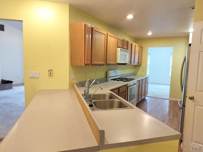 3220 Langdon Rd, House other with 5 bedrooms, 3 bathrooms and 2 parking in Pueblo CO | Image 7