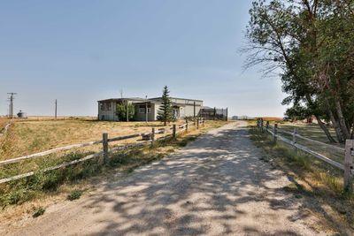 123075 Highway 843, House detached with 4 bedrooms, 1 bathrooms and null parking in Picture Butte AB | Image 2