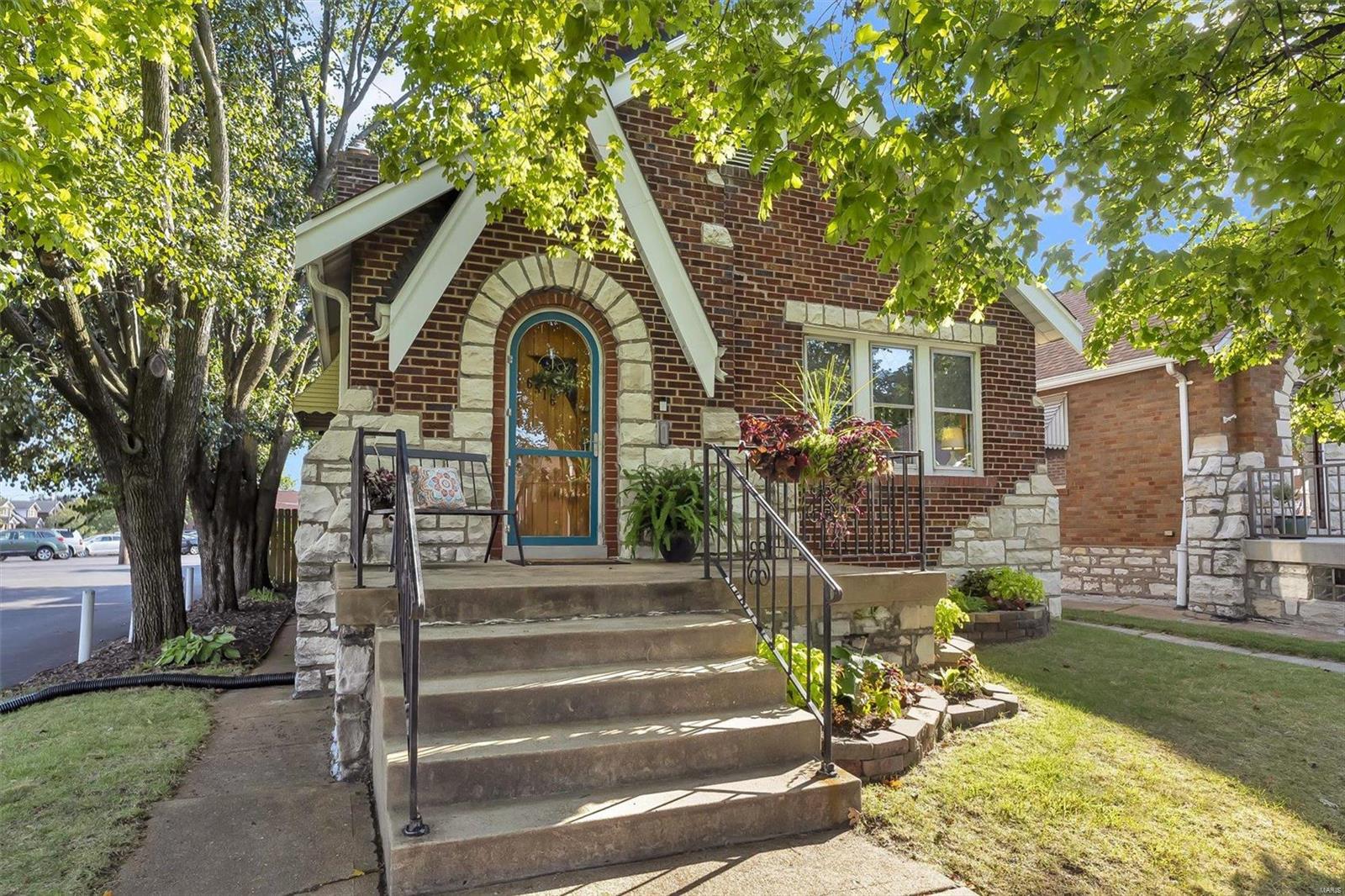Mardel Ave, Saint Louis, MO 63109