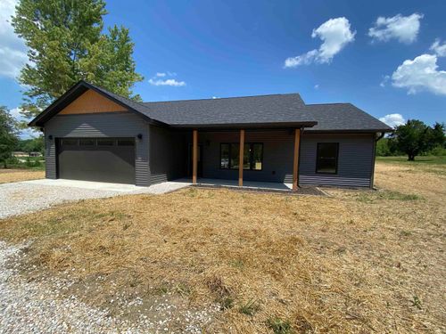 16 Trinton Avenue, Bedford, IN, 47421 | Card Image