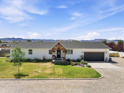 165 N 100 E, Centerfield, UT, 84622-7711 | Card Image