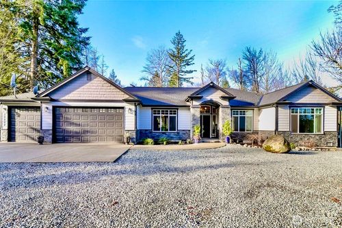 30904 37th Ave E, Graham, WA, 98338-9765 | Card Image