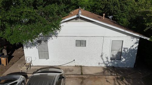 a-1000 Fiesta St, Austin, TX, 78702-3619 | Card Image