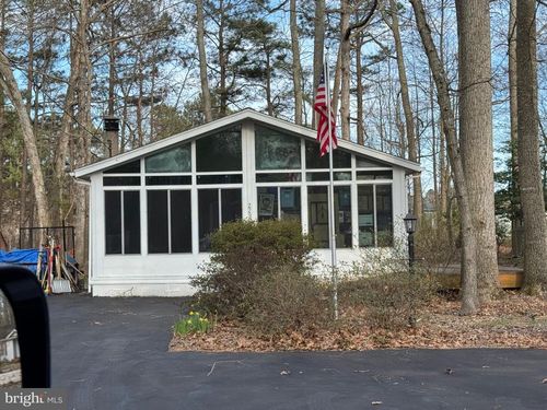 22907 Dogwood Dr, LEWES, DE, 19958-5222 | Card Image