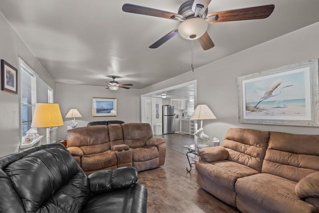 455 Ne 441 St Ave, House other with 3 bedrooms, 3 bathrooms and null parking in OLD TOWN FL | Image 15