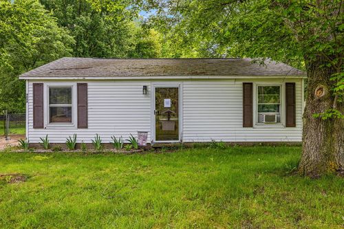 4888 Holton Rd, Twin Lake, MI, 49457-9319 | Card Image