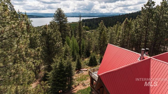 947 Thompson Dr, House other with 3 bedrooms, 4 bathrooms and 3 parking in Cascade ID | Image 17