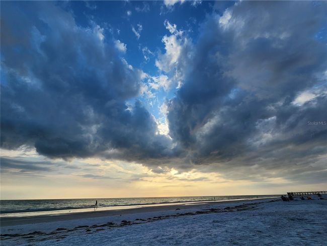 13320 2 Nd St E, Home with 2 bedrooms, 2 bathrooms and null parking in Madeira Beach FL | Image 79