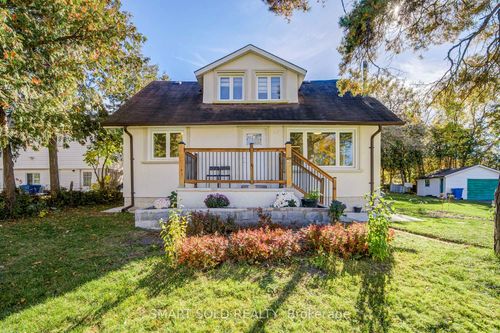 209 Pine Beach Dr, Keswick, ON, L4P2V6 | Card Image
